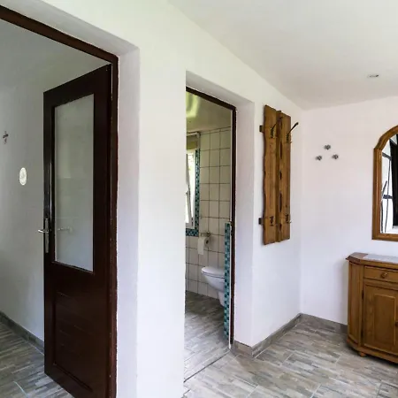 Apartmán Family-friendly With Garden