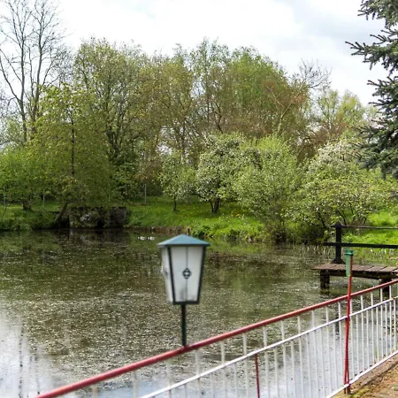 Family-friendly With Garden Apartmán Klein Pravtshagen