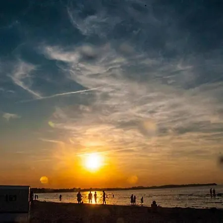 Family-friendly With Garden Apartmán