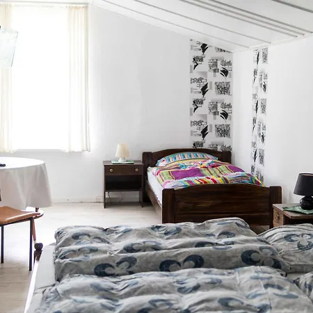 Apartmán Family-friendly With Garden Klein Pravtshagen